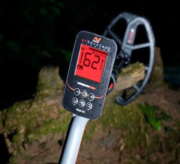 Minelab Vanquish 560