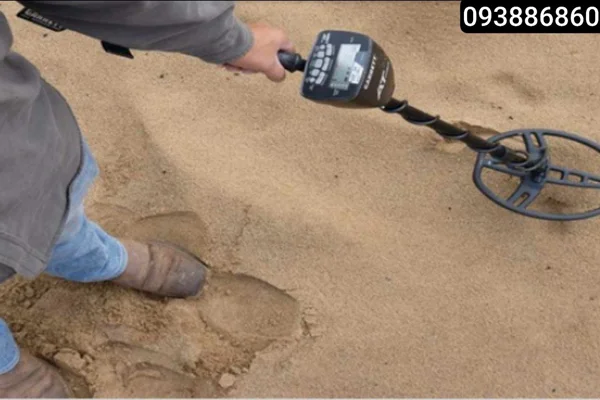 عمق فلزیاب تک پوینت