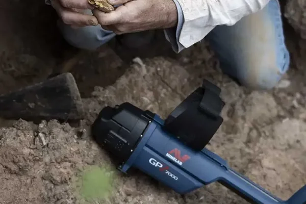 فلزیاب جی پی زد ۷۰۰۰ | GPZ 7000