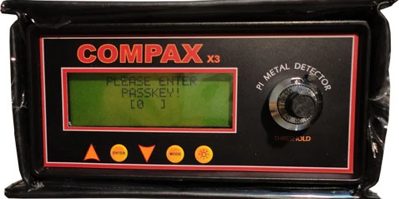 فلزیاب  COMPAX X3