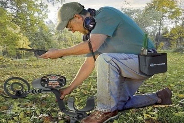 فلزیاب تراکر Tracker IV ساخت آمریکا