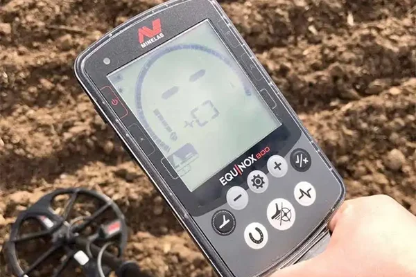 فلزیاب اکوناکس 800 ماینلب 800 EQUINOX