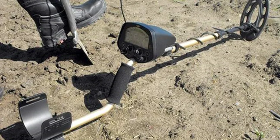 فلزیاب Fisher F5